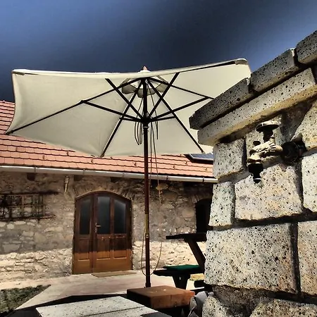 Boldogkőház